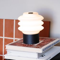 DIVA LED table lamp with black base