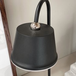 POP table lamp black rechargeable