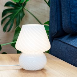 Fanny bordlampe hvid