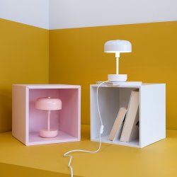 Haipot pink LED rechargeable table lamp