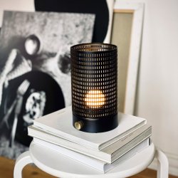 Mesh sort/ messing lanterne