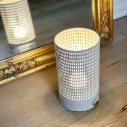 Mesh hvid / messing lanterne