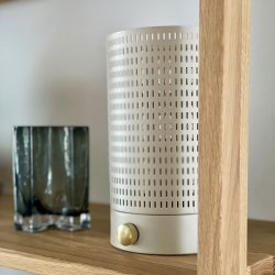 Mesh hvid / messing lanterne