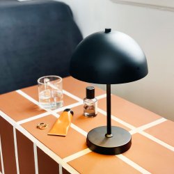 Stockholm LED bordlampe sort - Version 2.0