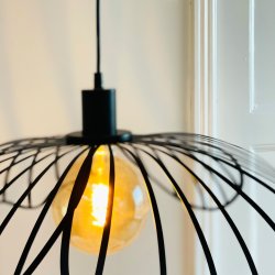 Blumen mat sort pendel