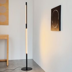 Vagner LED floor lamp black