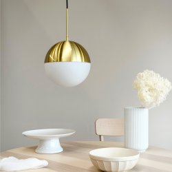 Nova D25 Pendelleuchte Opal/Messing