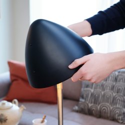 OULU Gulvlampe sort - brstet stl