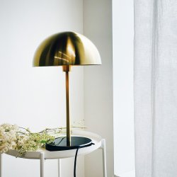 Nancy bordlampe messing med marmor base, stor kuppel