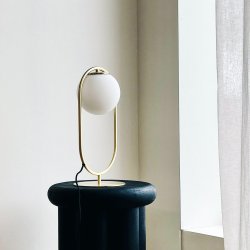 Reims bordlampe med bue og glas kuppel - lav