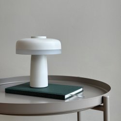 Porter Pearl hvid  LED bordlampe