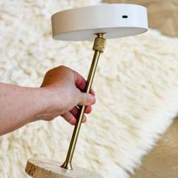 MOONLIGHT LED rechargeable table lamp beige / brass