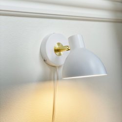Lilje White/ brass Wall light