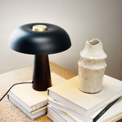 Iris matt black table lamp