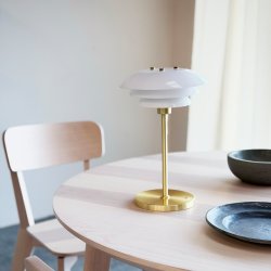 DL20 LED Opal/Messing wiederaufladbare Tischleuchte