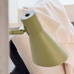 DL12 Wandleuchte Gr�n