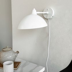 Futura wall lamp white