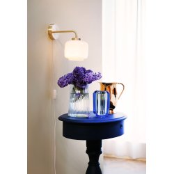  Arp D15 opal/brass wall lamp