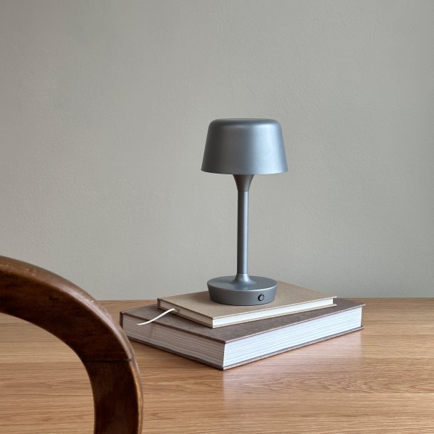 FLOW grey LED table lamp