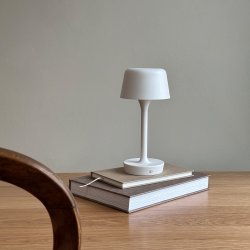 FLOW White LED Table Lamp
